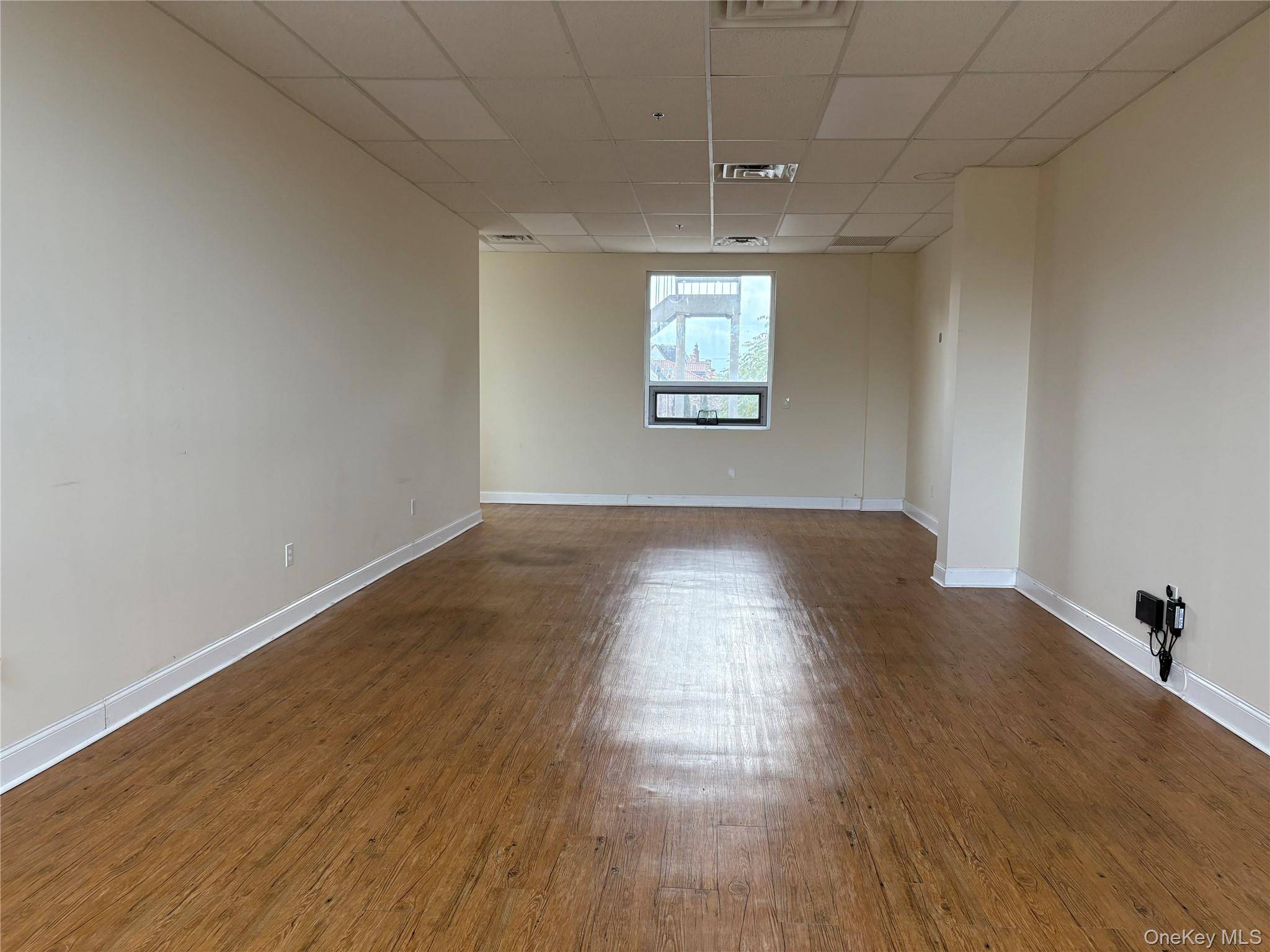 192-14 Northern BLVD, Flushing, NY 11358