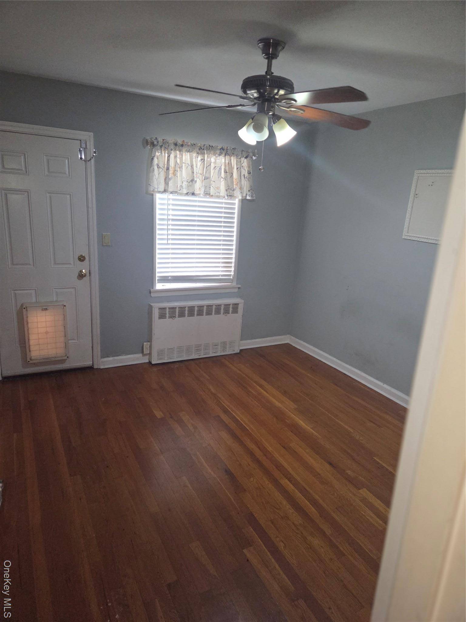 5627 210th ST, Bayside, NY 11364