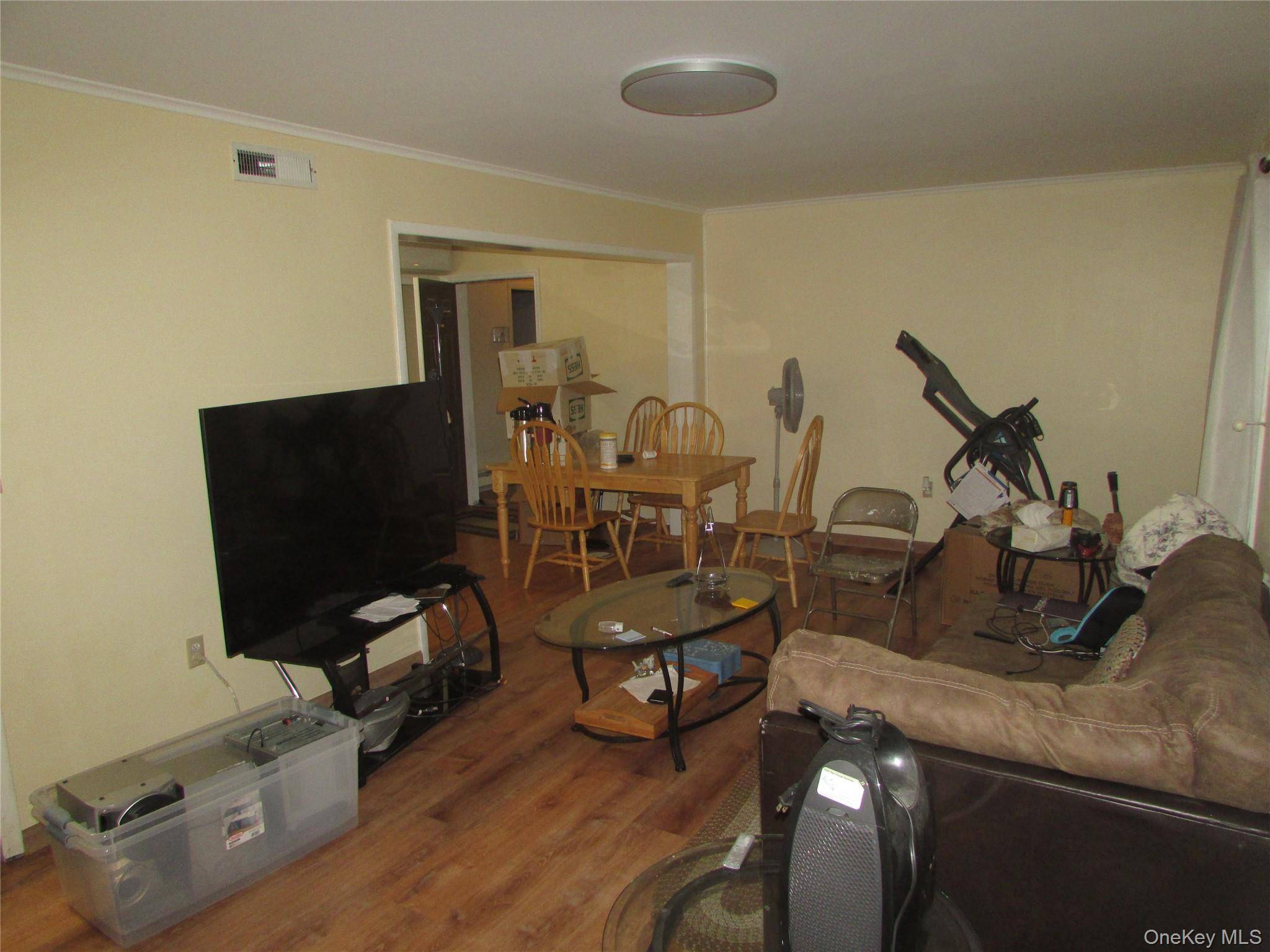 32 Hurlihe #C, Poughkeepsie, NY 12601