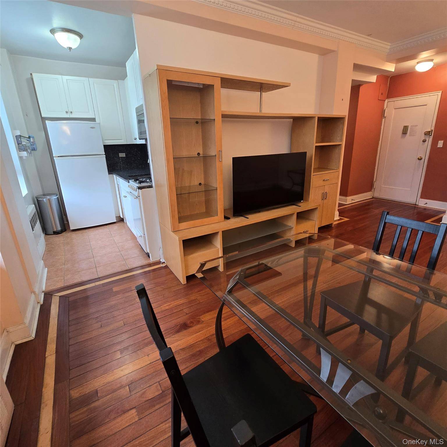 99-40 63rd RD #1O, Rego Park, NY 11374
