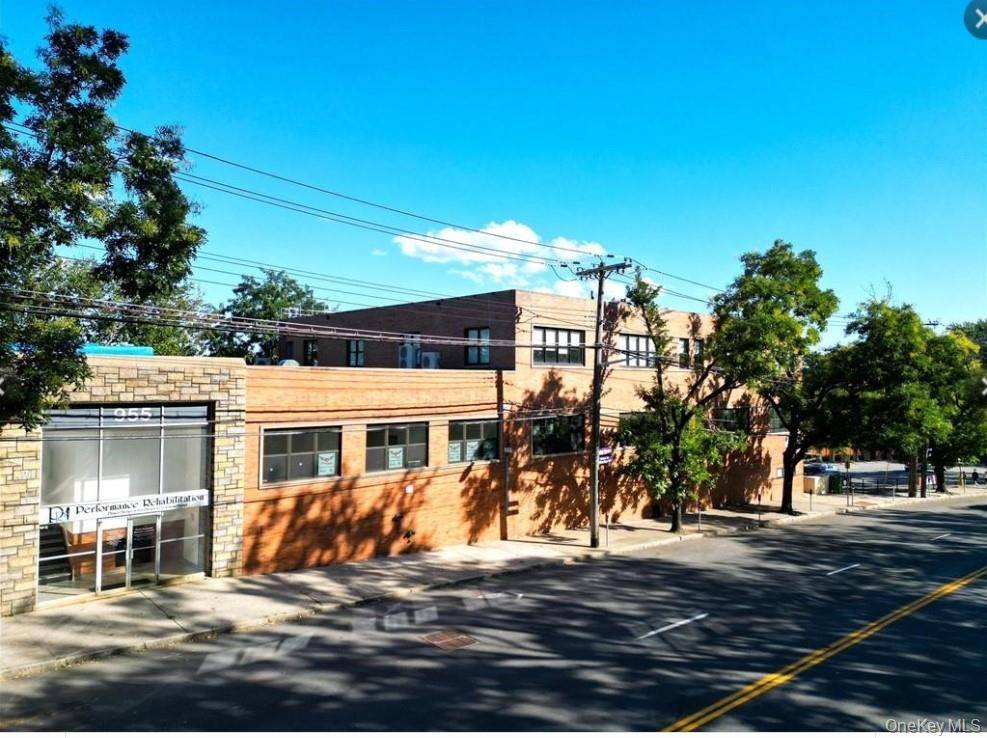 949-955 YONKERS AVE, Yonkers, NY 10704