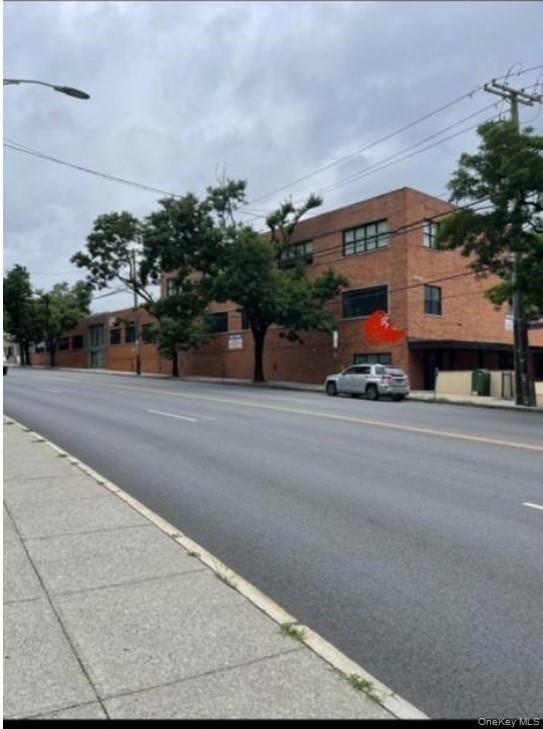 949-955 YONKERS AVE, Yonkers, NY 10704