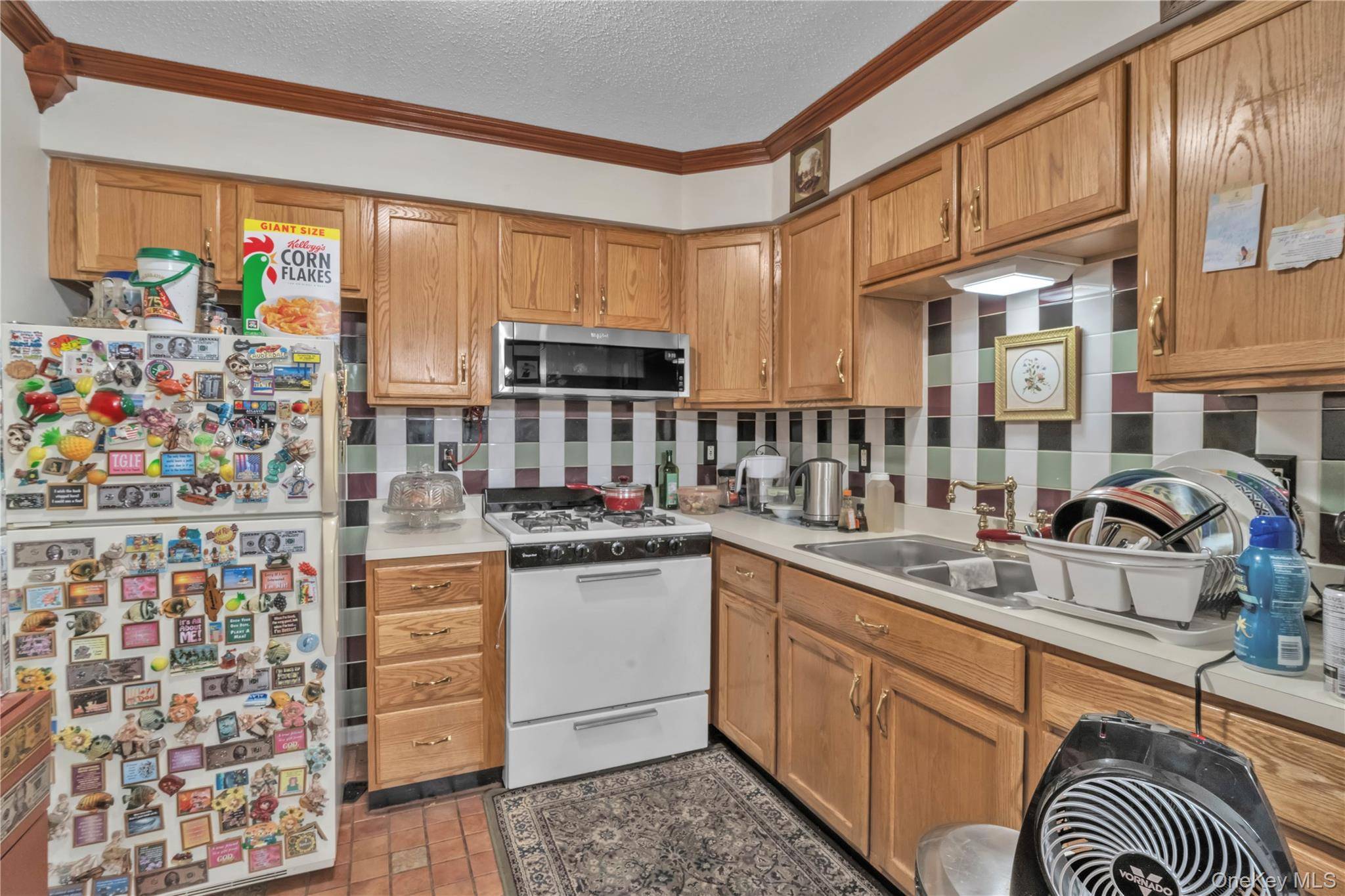 221 Macdougal ST, Brooklyn, NY 11233