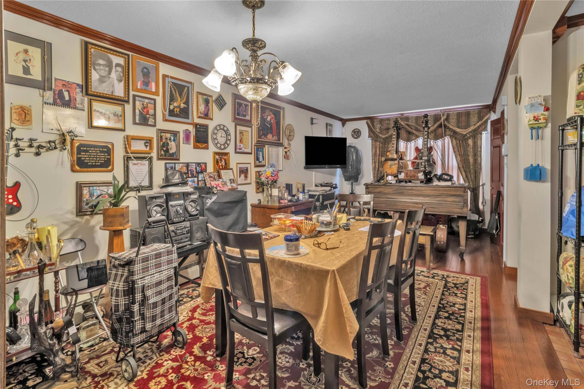 221 Macdougal ST, Brooklyn, NY 11233
