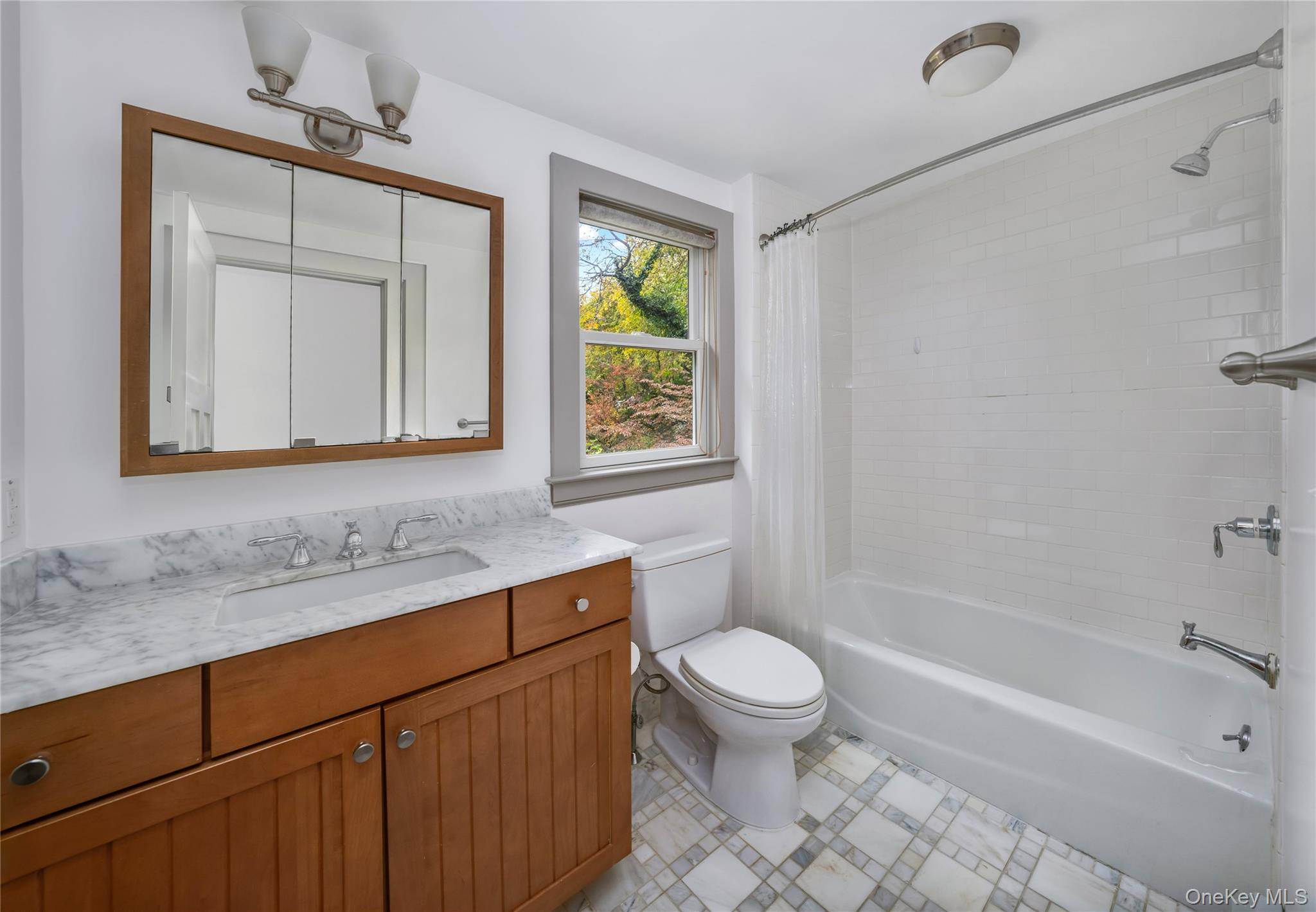 56 Gard AVE, Bronxville, NY 10708