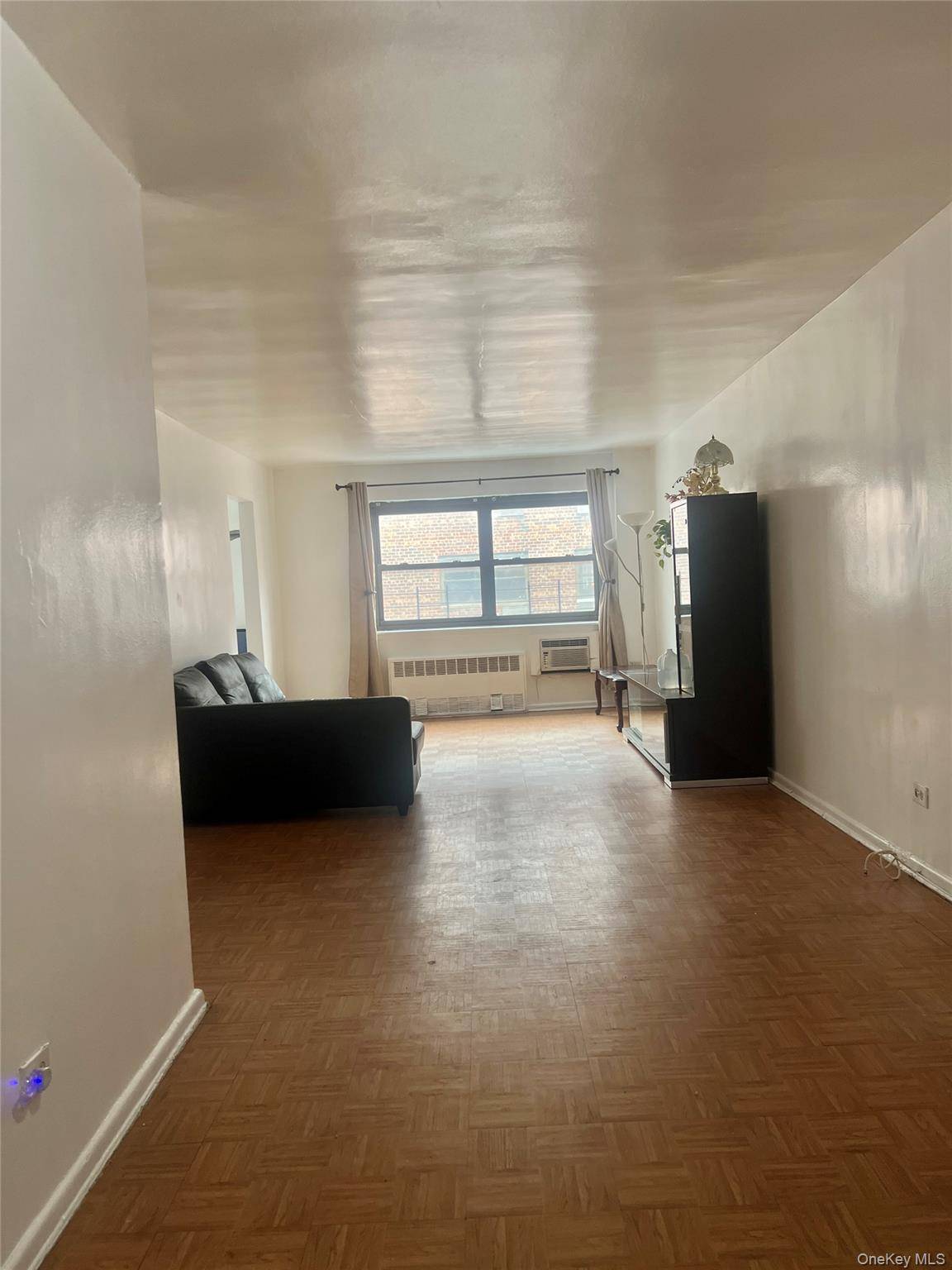 94-30 59 AVE #4H, Elmhurst, NY 11373
