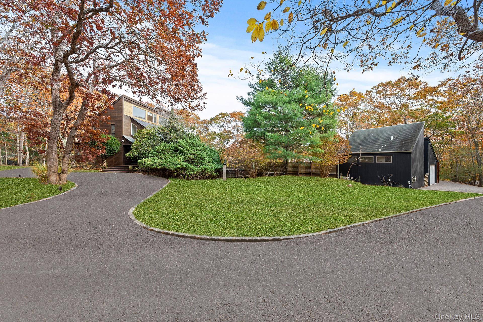23 Scrimshaw LN, Amagansett, NY 11930