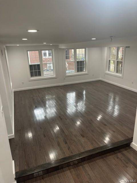 235 E 235th ST, Bronx, NY 10470