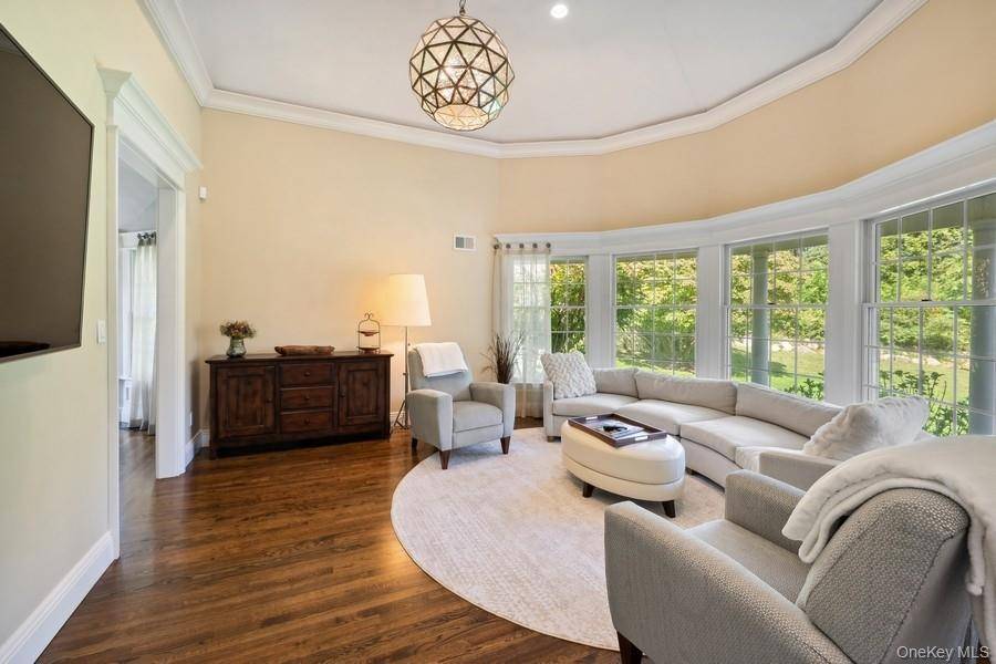 39 Smugglers PATH, Jamesport, NY 11947