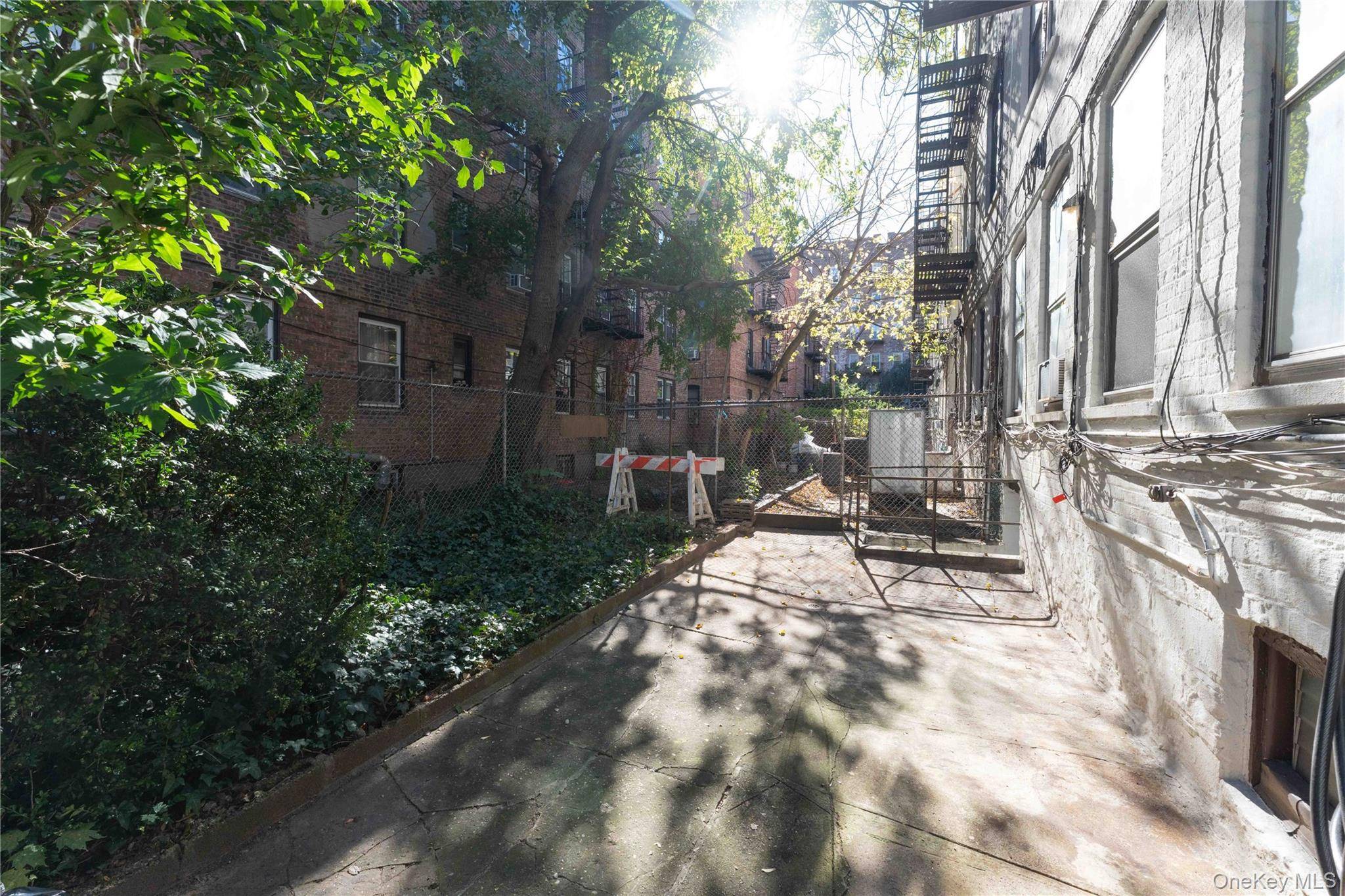 765 E 9th ST, Brooklyn, NY 11230