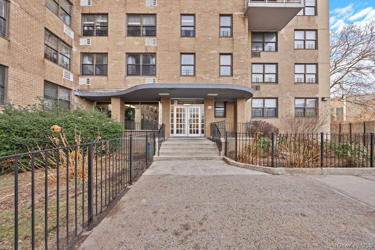 1966 Newbold AVE #408, Bronx, NY 10472