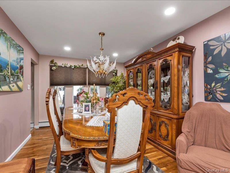 3711 Berne RD, Wantagh, NY 11793
