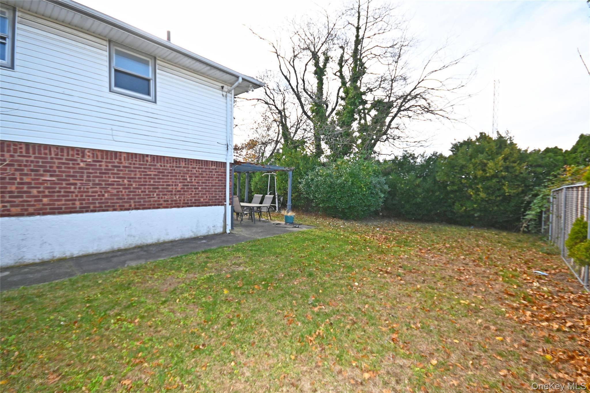 89 Osborne RD, West Hempstead, NY 11552