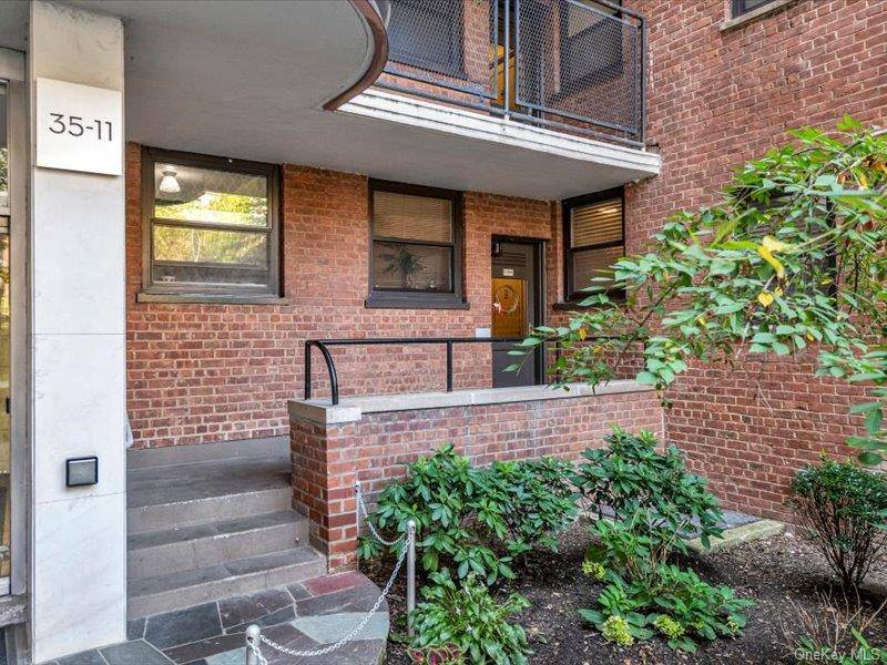 35-11 85th ST #1C, Jackson Heights, NY 11372