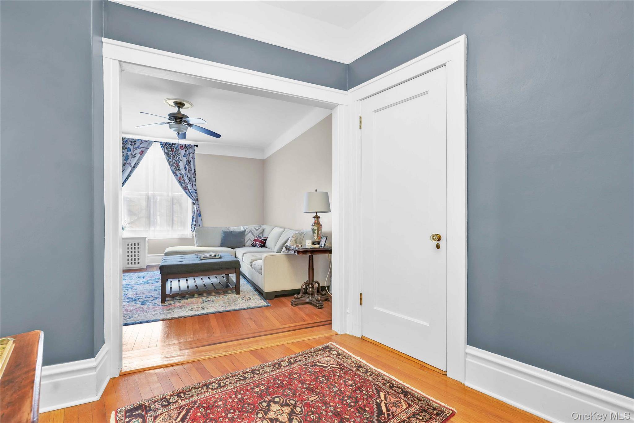 84-02 Beverly RD #2B, Kew Gardens, NY 11415