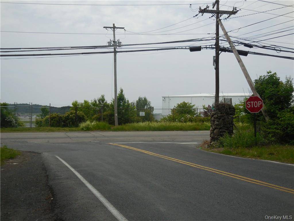 Fletcher DR, Newburgh, NY 12550