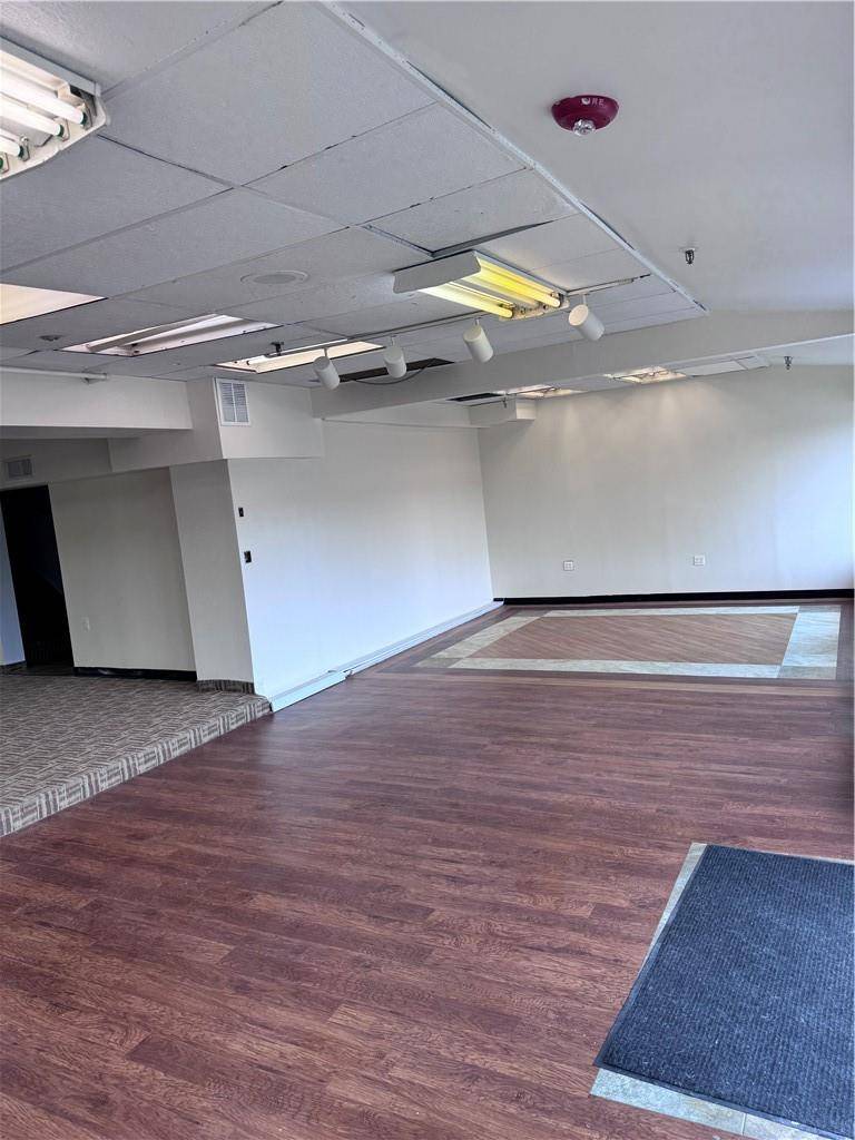 78 Main ST, Nanuet, NY 10954