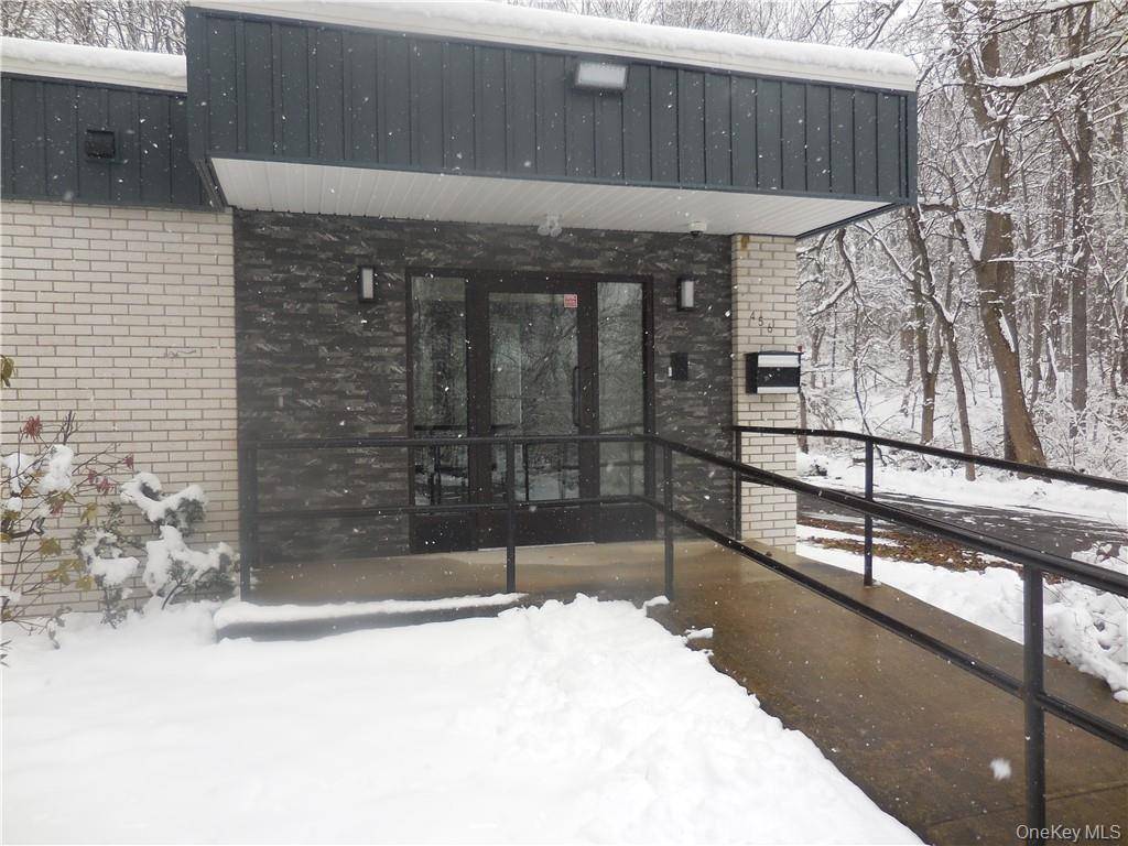456 Gidney AVE #Back unit, Newburgh, NY 12550