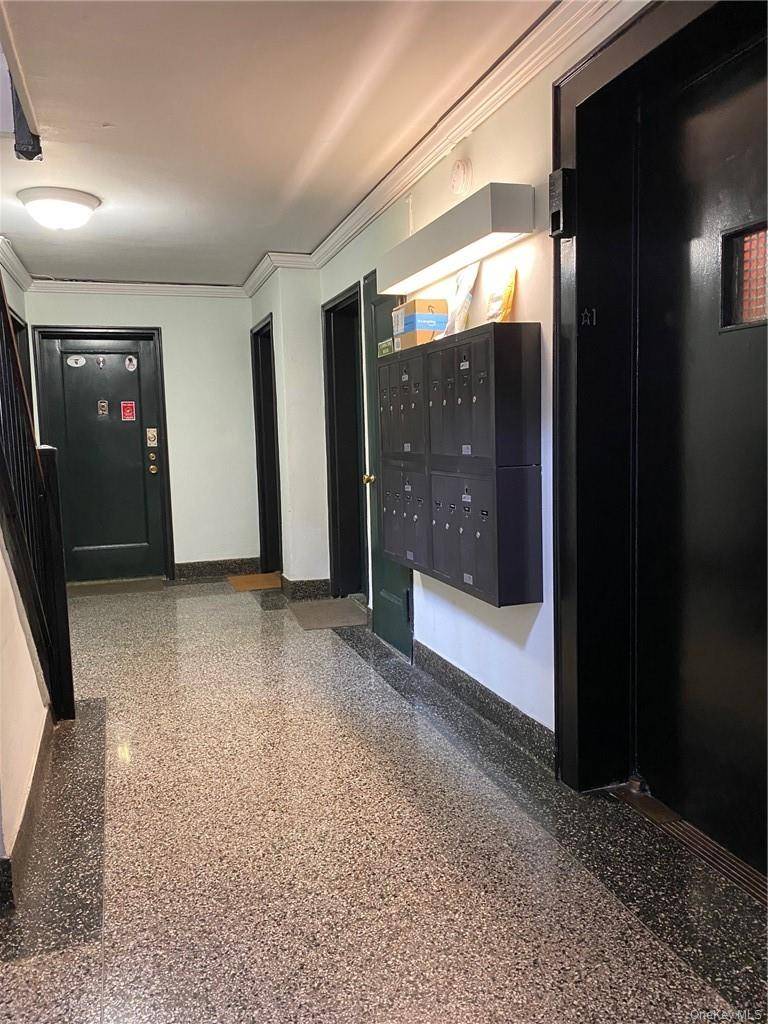 5645 Netherland AVE #6D, Bronx, NY 10471