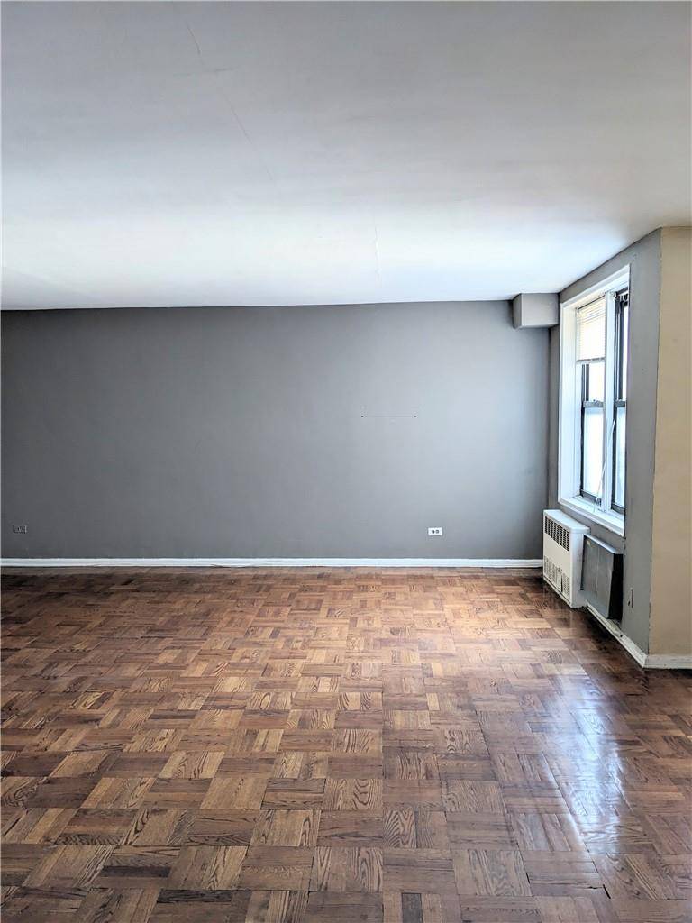 3531 Bronxwood AVE #1A, Bronx, NY 10469