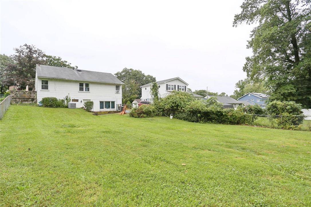 67 Capt Shankey DR, Garnerville, NY 10923