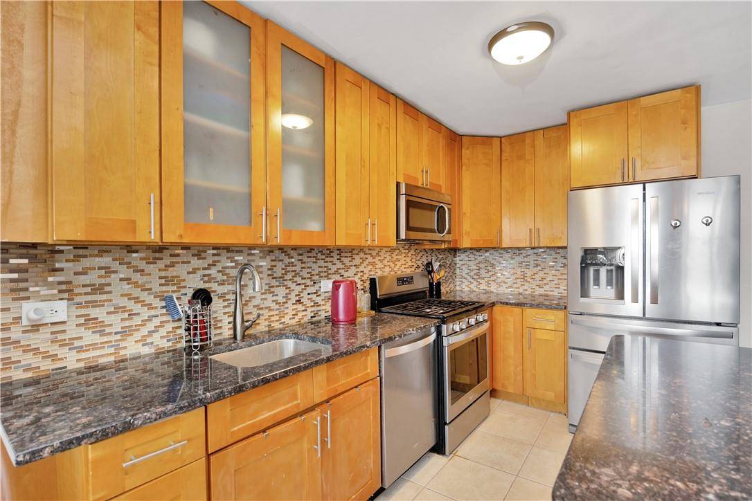 880 BOYNTON AVE #14D, Bronx, NY 10473