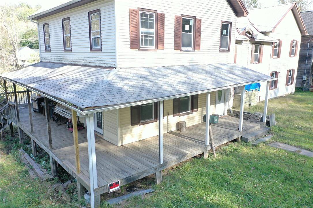 170 Cooks Falls Store RD, Roscoe, NY 12776