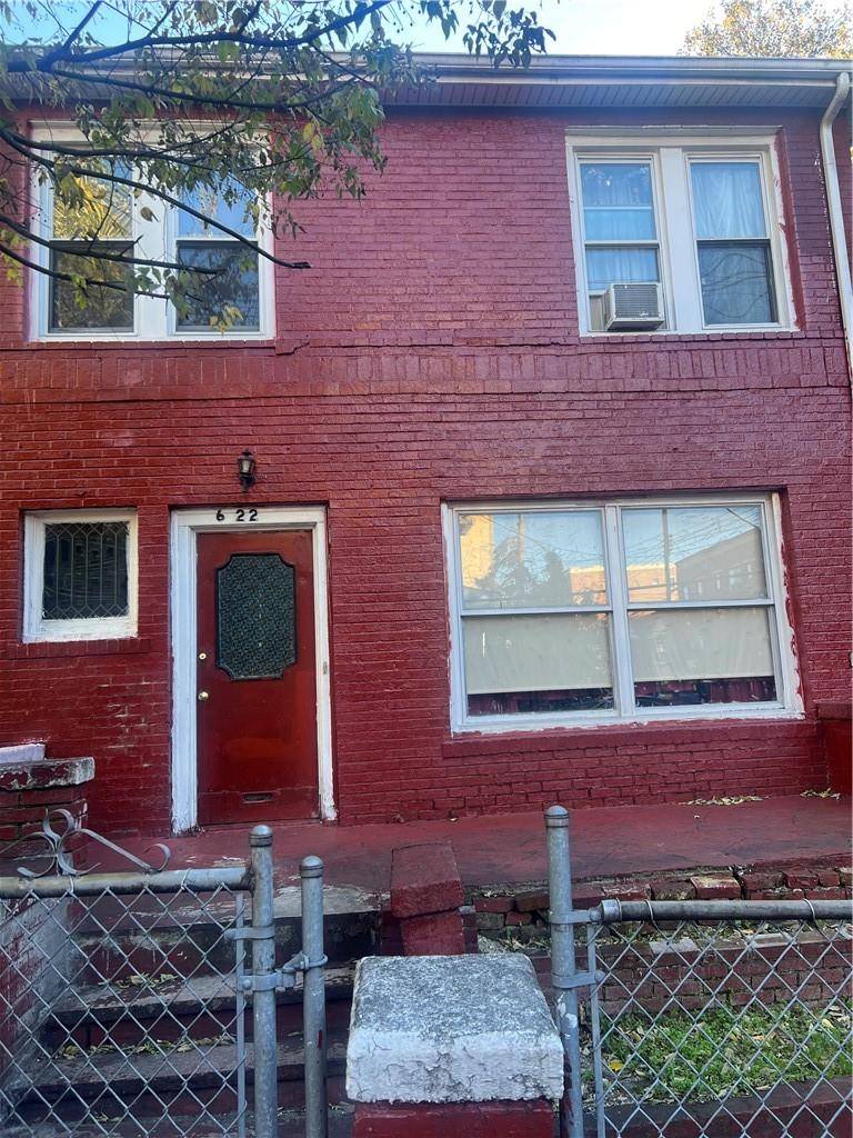 622 E 223rd ST, Bronx, NY 10466