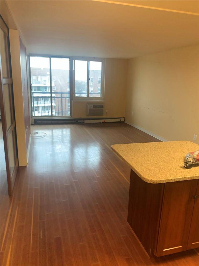 703 PELHAM RD #407, New Rochelle, NY 10805
