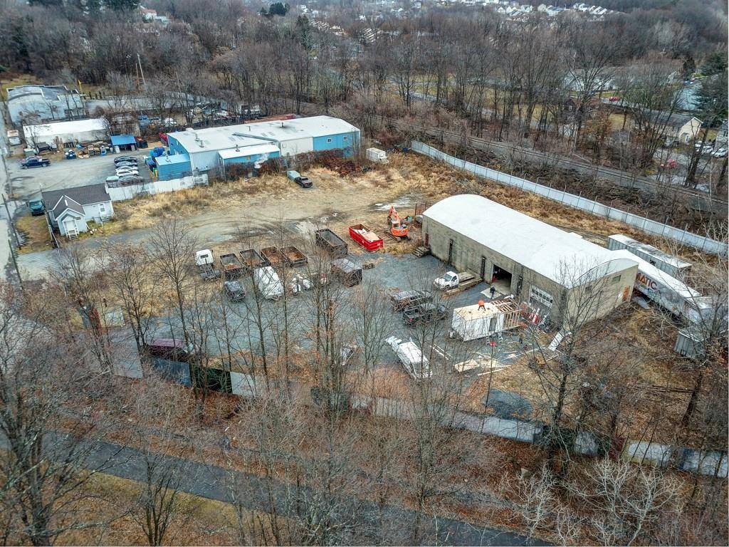 18 Stanton ST, Middletown, NY 10940