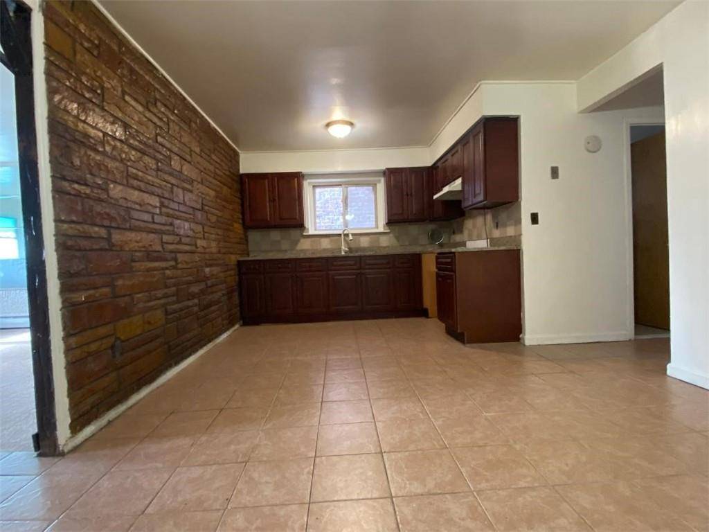 1779 Edenwald AVE, Bronx, NY 10466