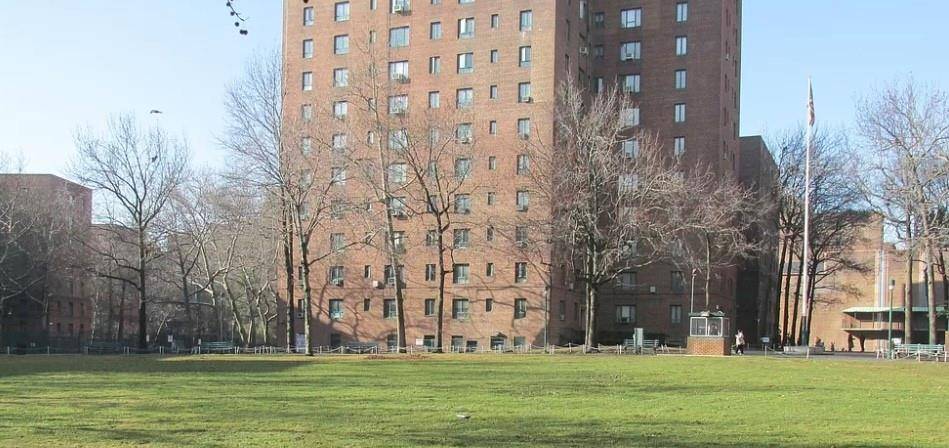 1521 Unionport RD #11G, Bronx, NY 10462