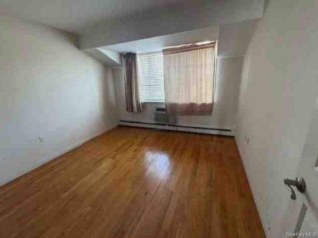94-24 Magnolia CT #3A, Jamaica, NY 11417