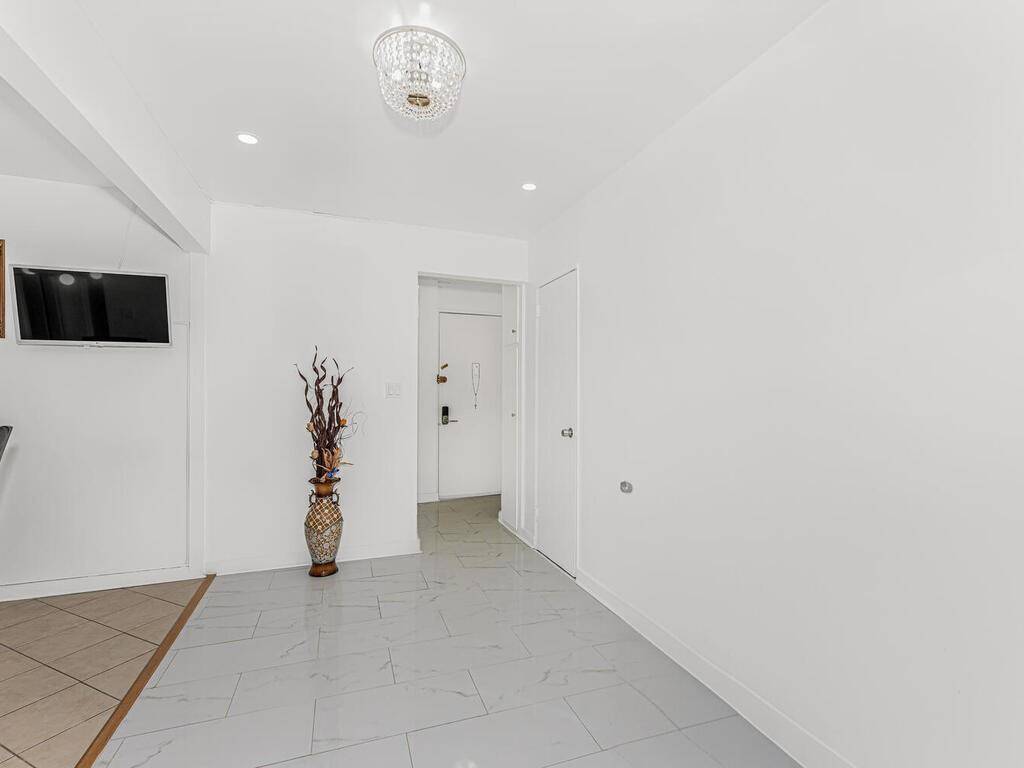 2866 Marion AVE #6J, Bronx, NY 10458