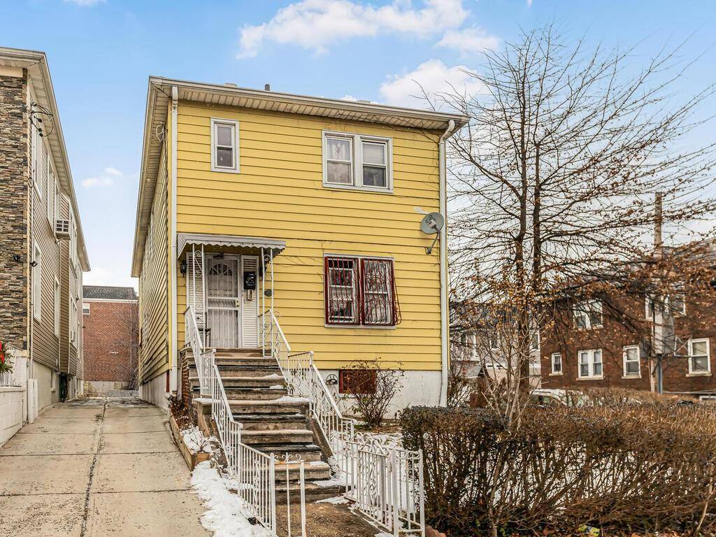 2015 Nereid AVE, Bronx, NY 10466