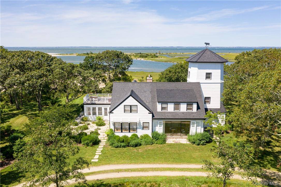 45 Ram Island DR, Southampton, NY 11968