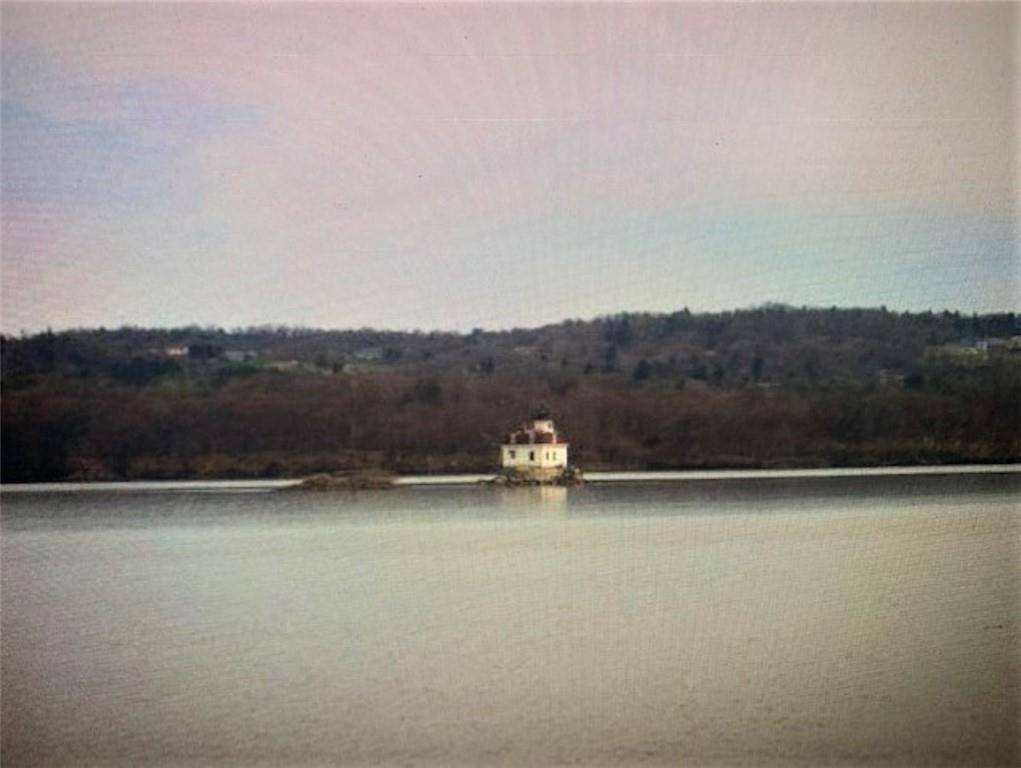 272 River RD, Ulster Park, NY 12487