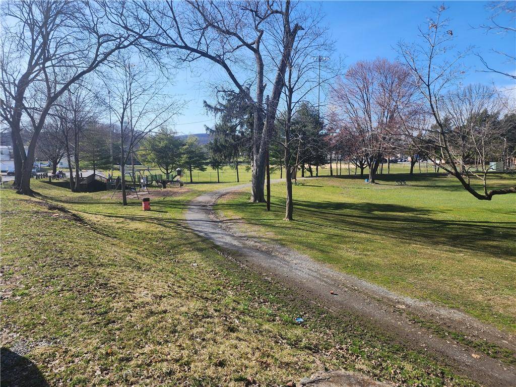 4 Eastman TER #1, Poughkeepsie, NY 12601
