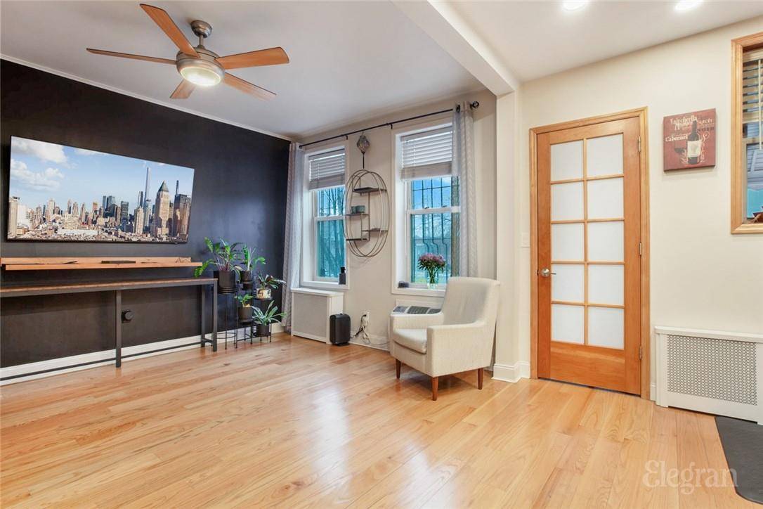 21-17 Rene CT, Ridgewood, NY 11385