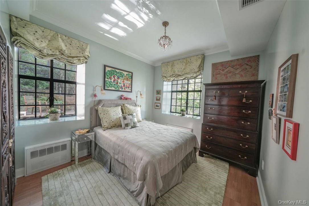 2501 Palisade AVE #E3, Bronx, NY 10463