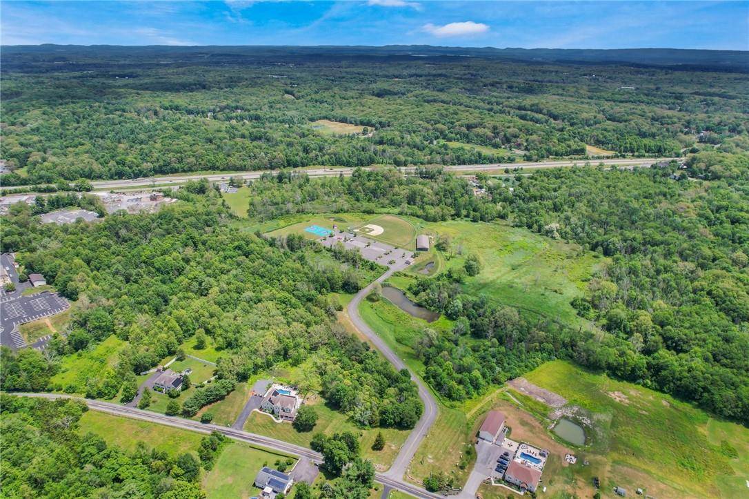 422 M and M RD, Middletown, NY 10940