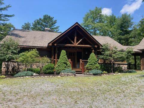 420 Woodstone TRL, White Lake, NY 12720