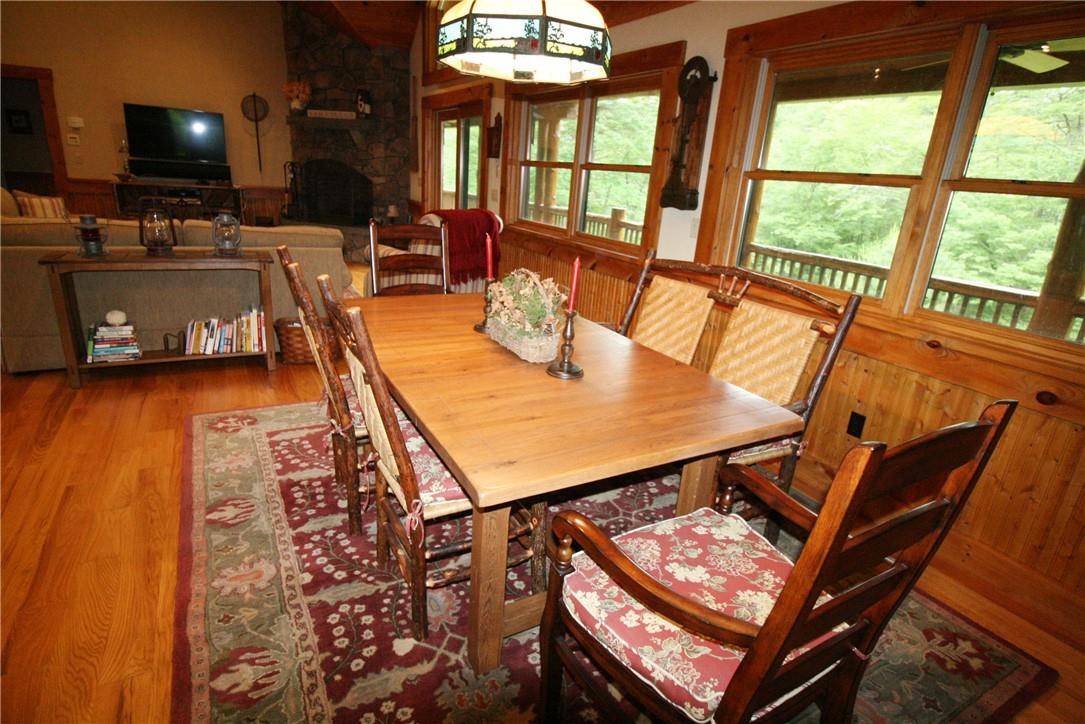 420 Woodstone TRL, White Lake, NY 12720