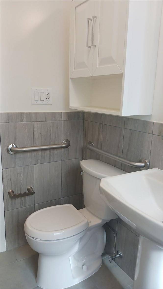 943 Teller AVE #3A, Bronx, NY 10451