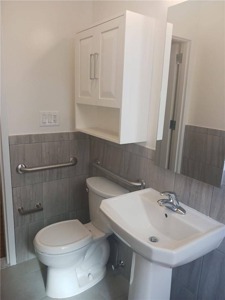 943 Teller AVE #3A, Bronx, NY 10451