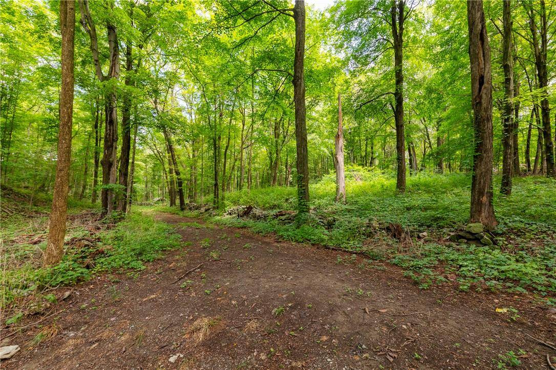 Arthursburg RD, Lagrangeville, NY 12540