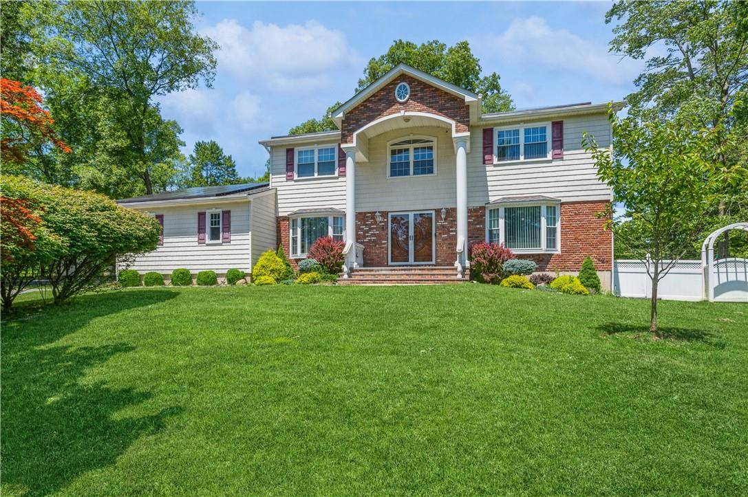 31 Brookline WAY, New City, NY 10956