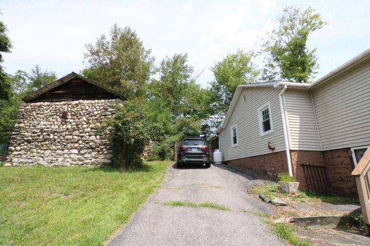 5 Chestnut ST, Wurtsboro, NY 12790