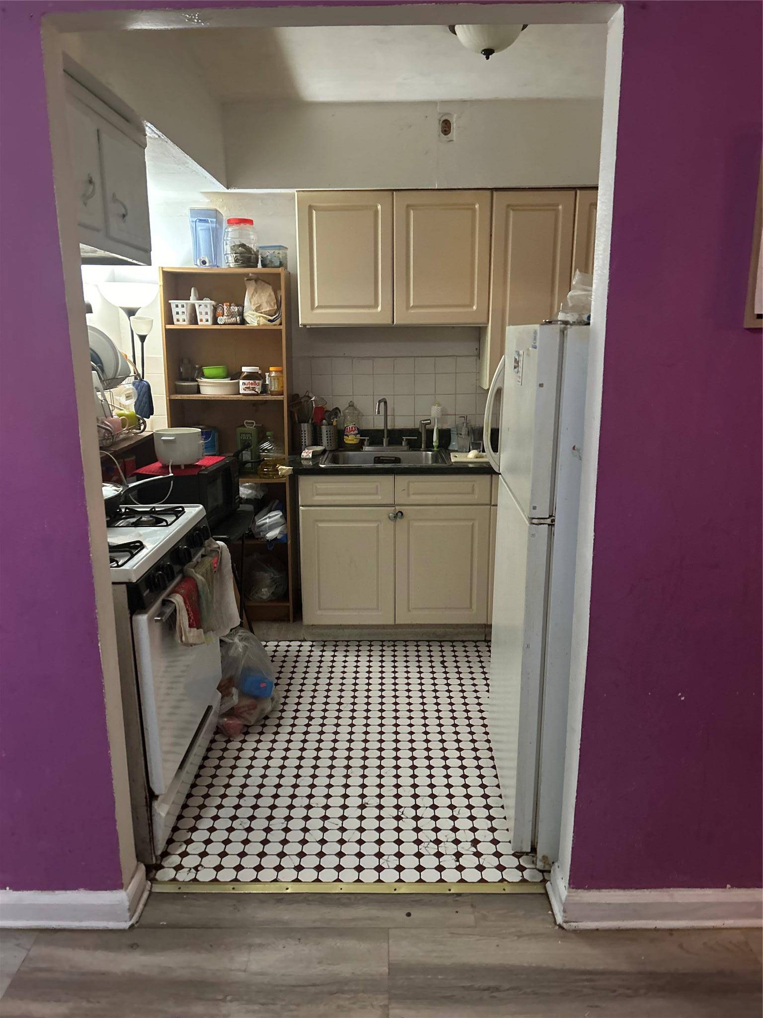 1210 white plains RD, Bronx, NY 10472