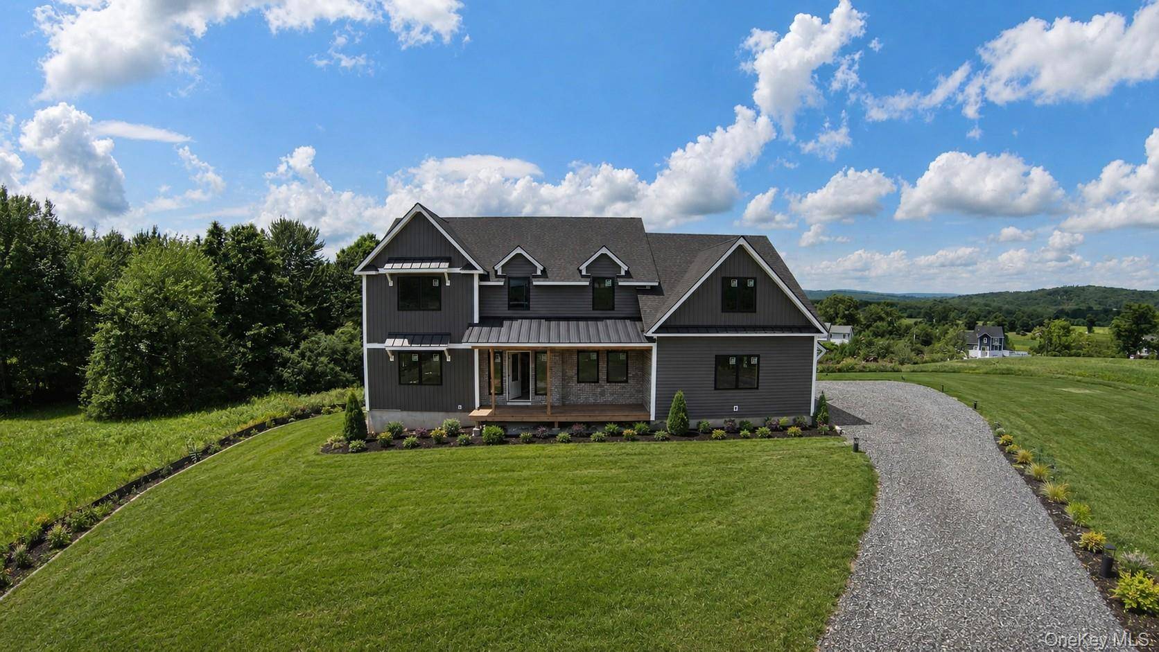 52 Breezeway LN, Goshen, NY 10924